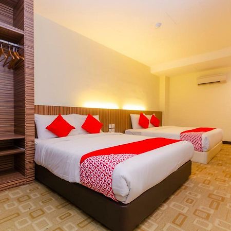 Wf Hotel Johor Bahru Exterior foto