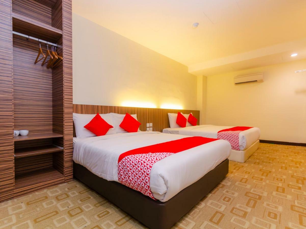 Wf Hotel Johor Bahru Exterior foto