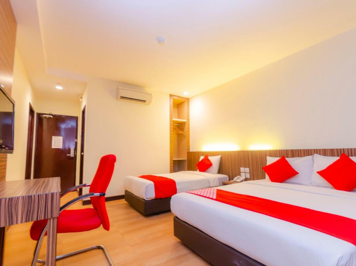 Wf Hotel Johor Bahru Exterior foto